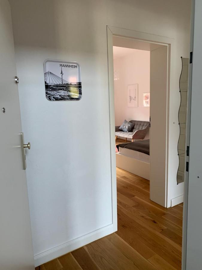 Feel-Good Apartment In Mannheim-Neckarau Bagian luar foto